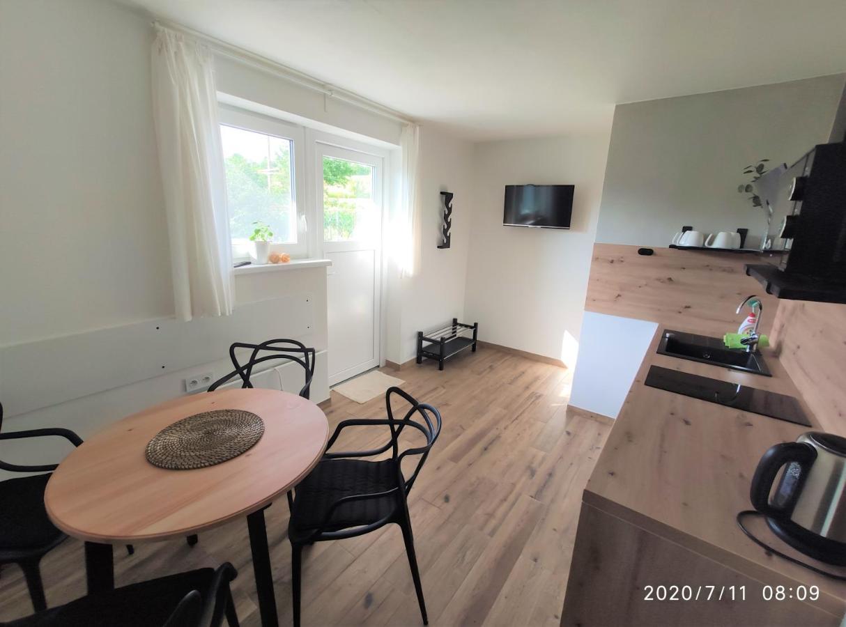 Apartman Lenka II Borsice Exterior photo